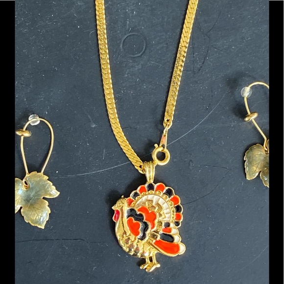 ACCESSOCRAFT N.Y.C. Turkey Necklace Earrings Fall Thanksgiving Enamel Jewelry - Picture 1 of 16